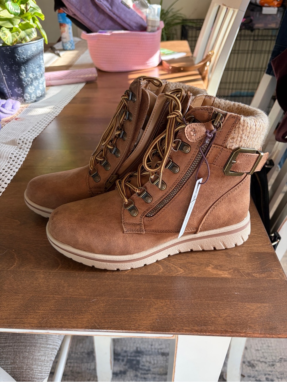 Cliffs by white mountain size women’s boots size 7.5
